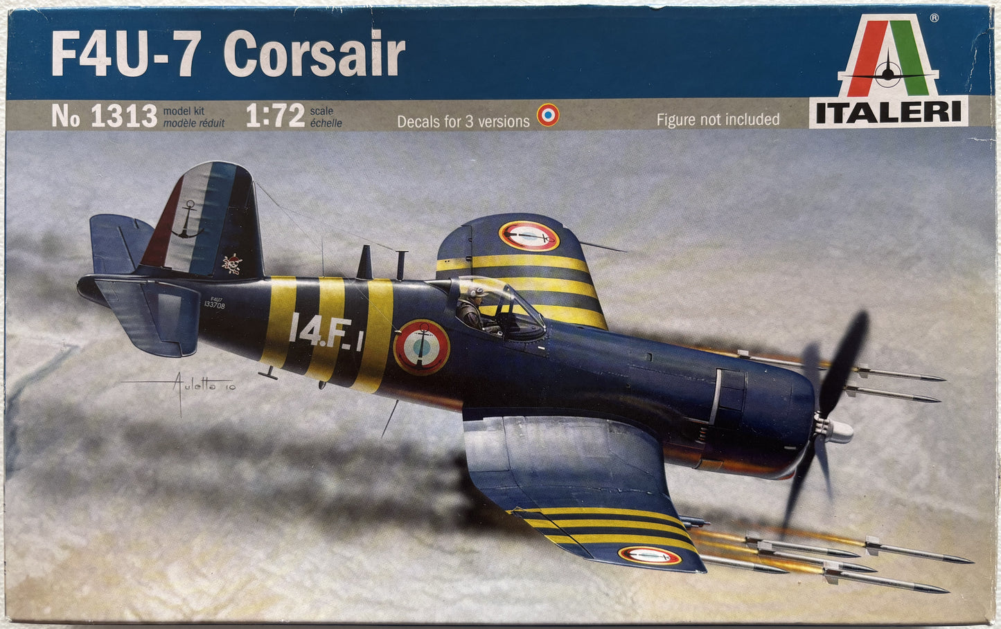 Italeri 1/72 F4U-7 Corsair