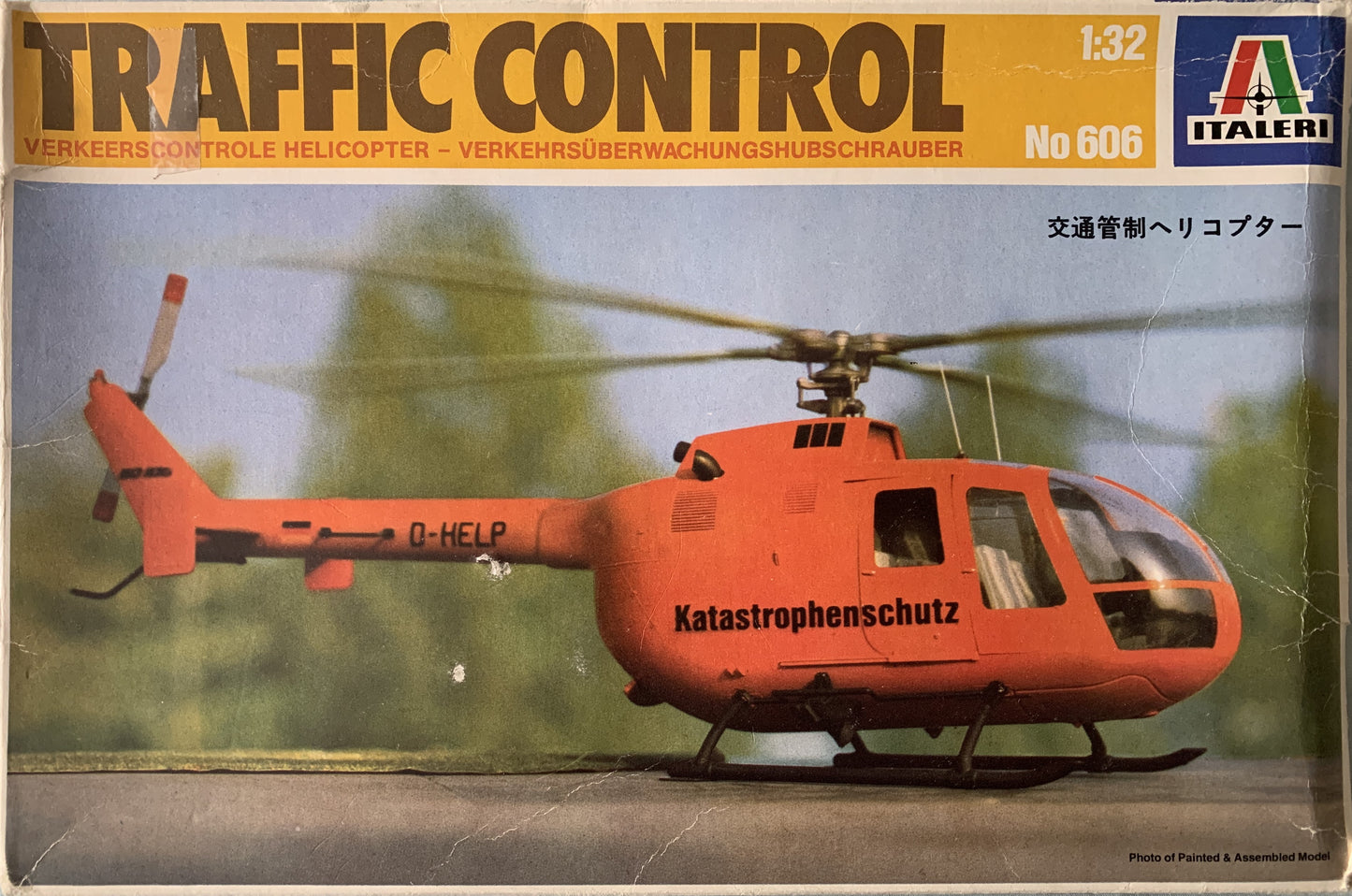 Italeri 1/32 Traffic Control Helicopter