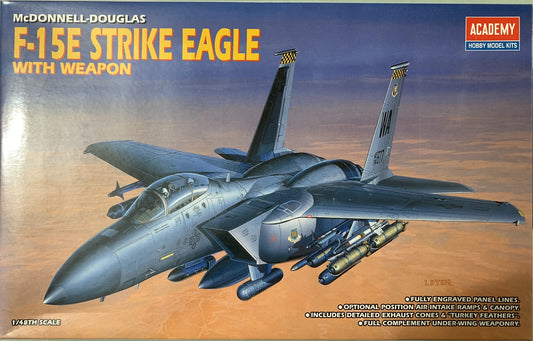 Academy 1/48 F-15E Strike Eagle with weapon