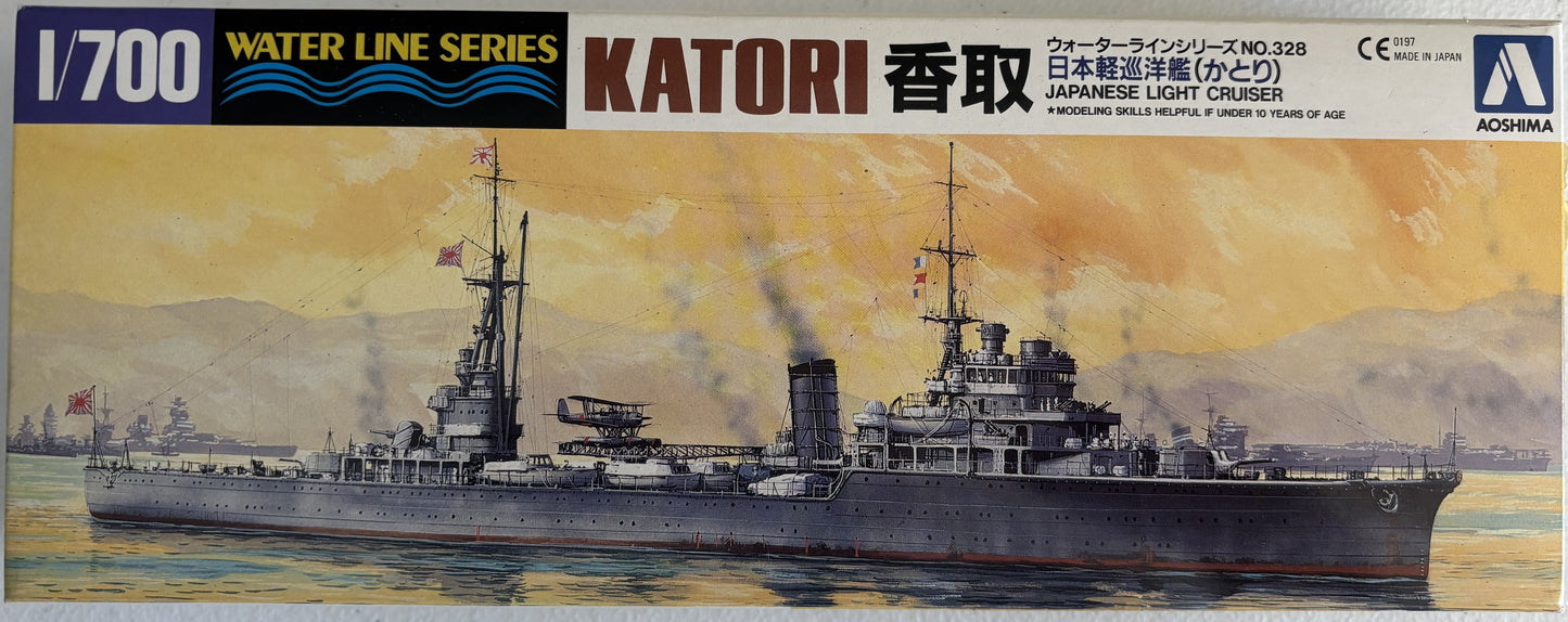 Aoshima 1/700 Japanese Light Cruiser Katori