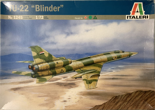 Italeri 1/72 Tu-22 Blinder