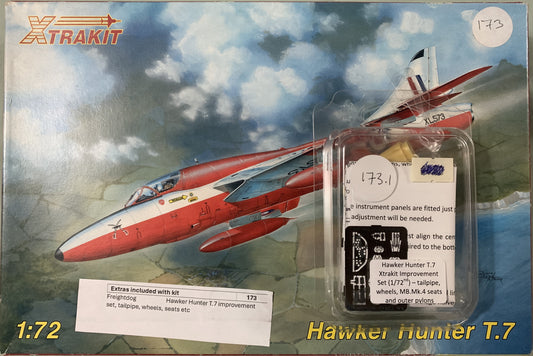 [] Xtrakit 1/72 Hawker Hunter T.7 w/Freightdog Improvement set