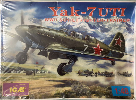 ICM 1/48 Yak-7UTI