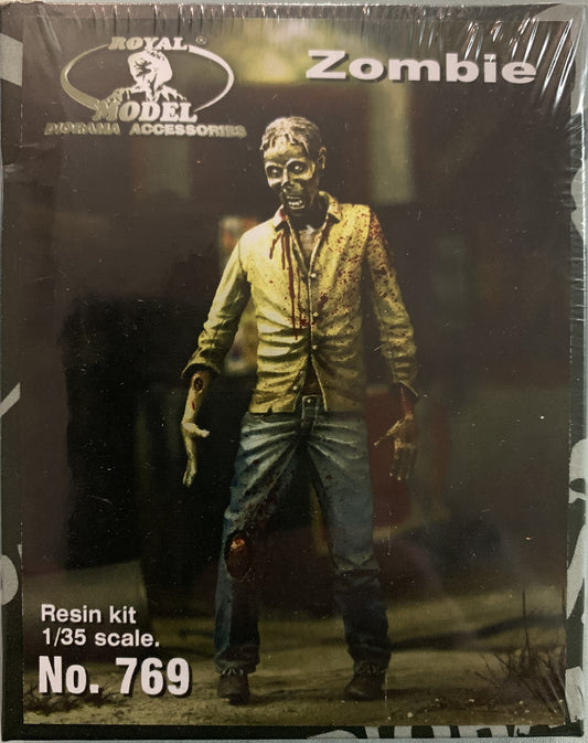 Royal Model 1/35 Zombie