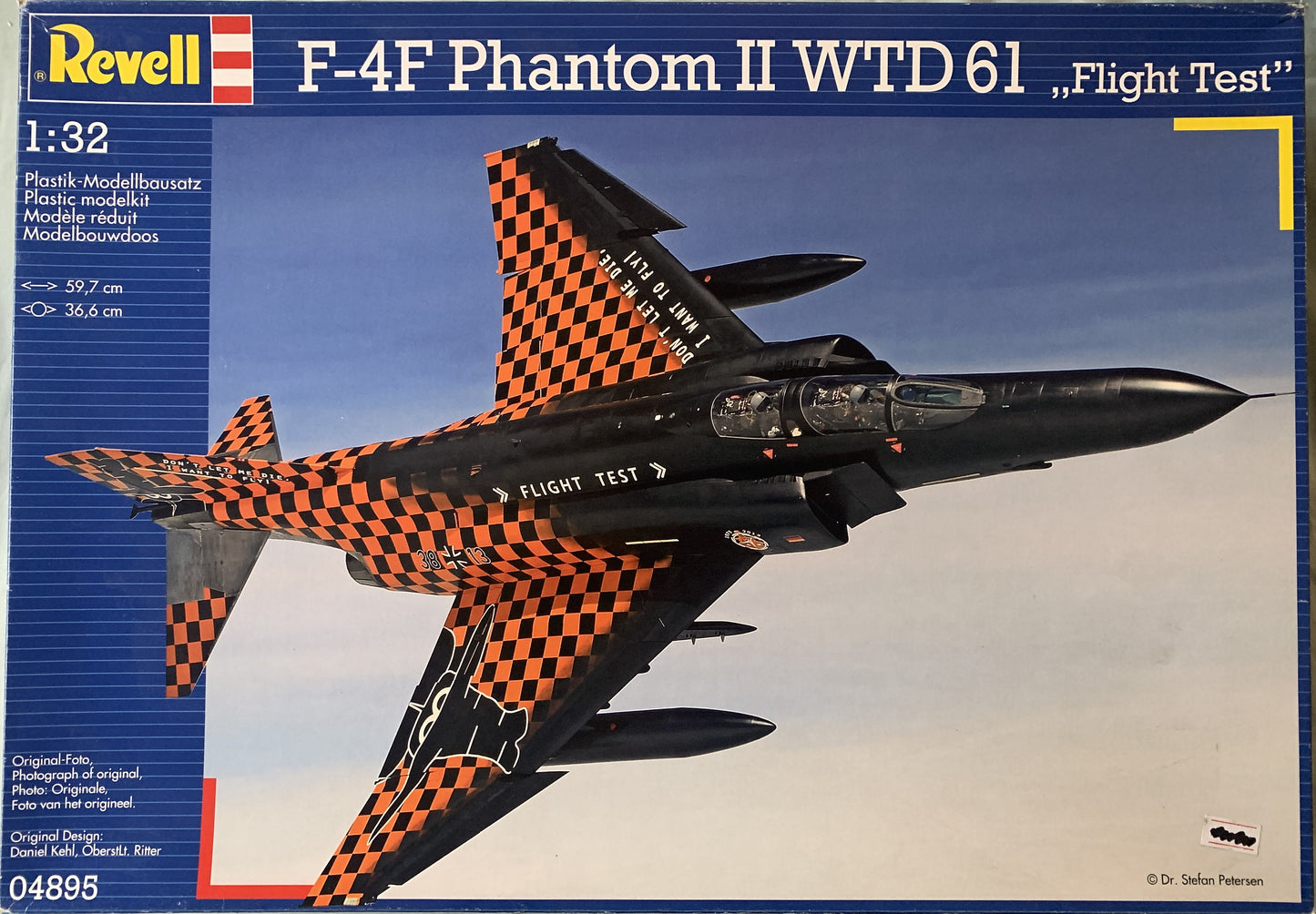 Revell 1/32 F-4F Phantom II "Flight Test"